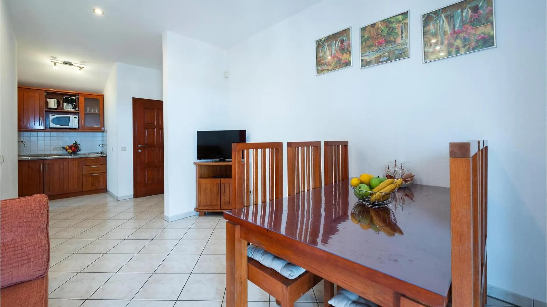 2 Bedroom Lovely Apartment In بولا كرواتيا